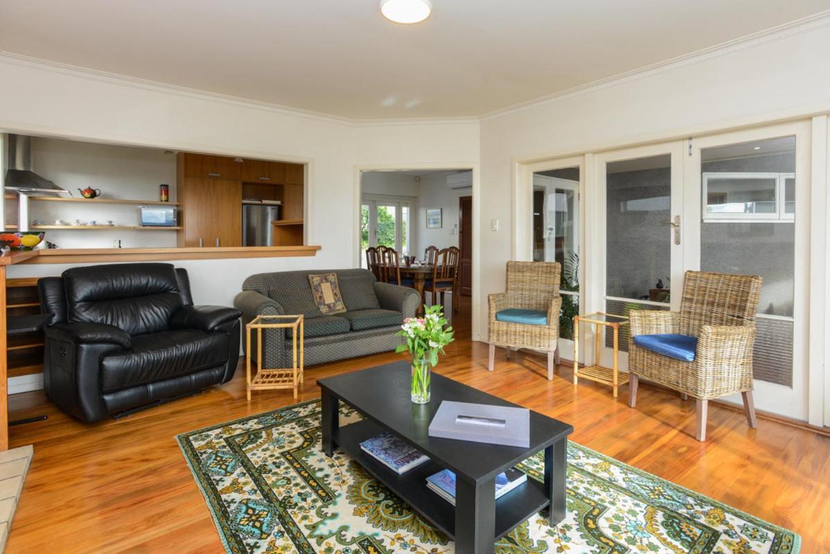 Breakwater Cottage - Napier Holiday Home Bagian luar foto