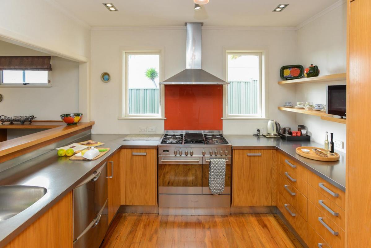 Breakwater Cottage - Napier Holiday Home Bagian luar foto